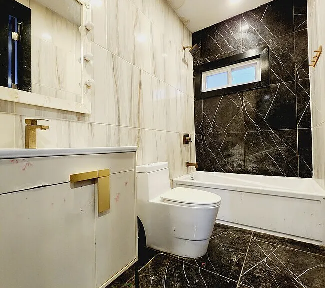 77 Vroom St #3 — Photo 4