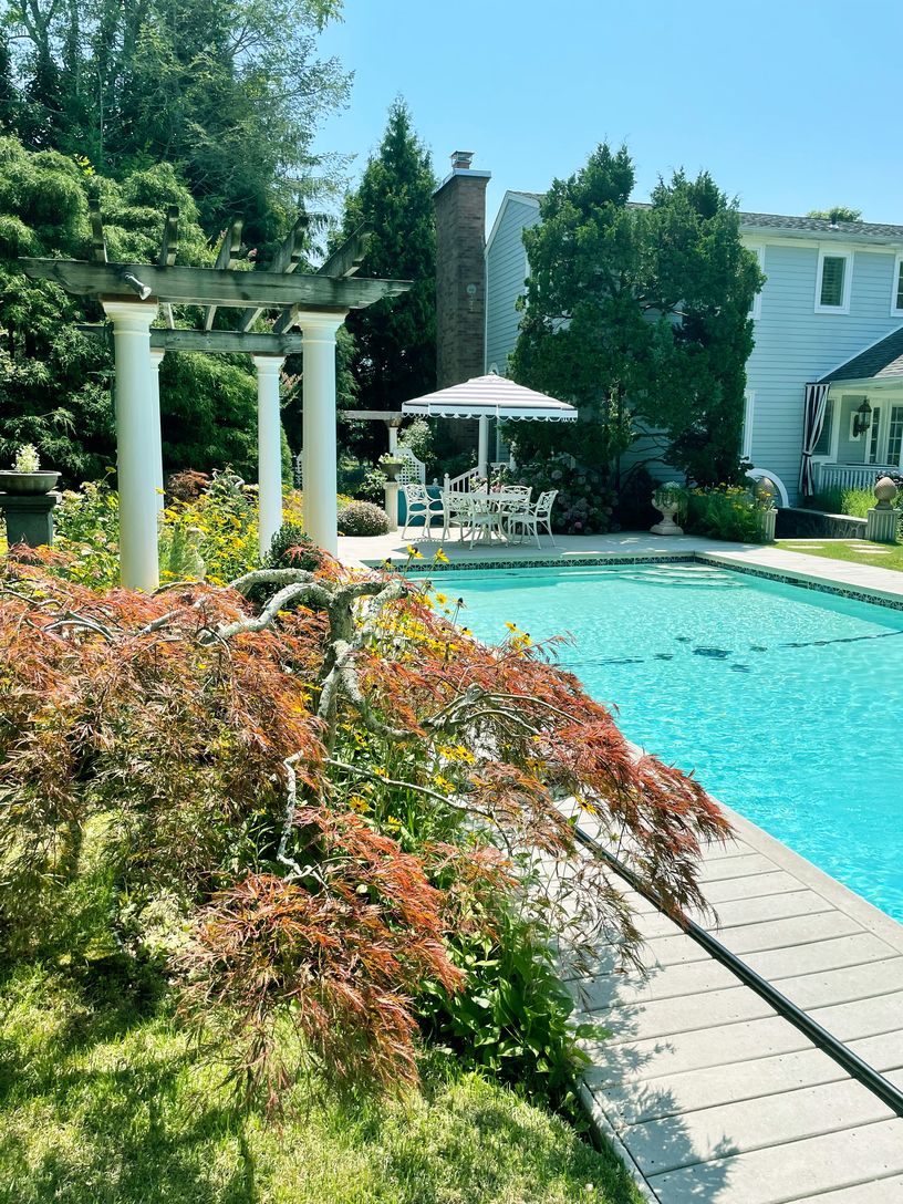 6 Cove Way, Shelter Island, NY 11964 Out East