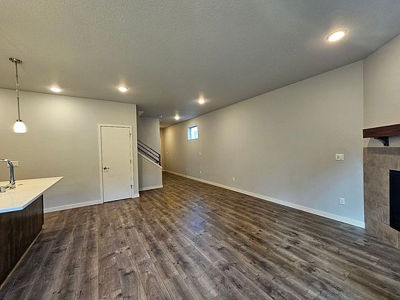 4th image of 3513 NE 61st Way