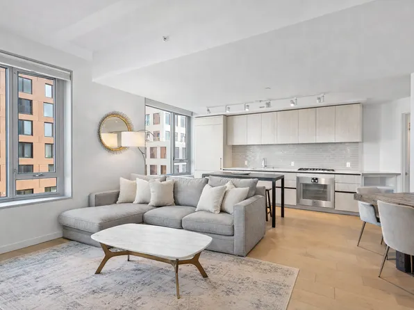 1000 3rd St Unit 701, San Francisco, CA 94158