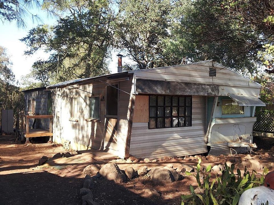 1st image of 15876 33rd Ave