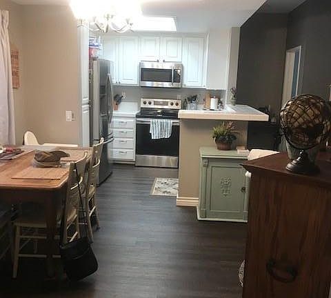4th image of 2250 Camino De La Reina Unit 104