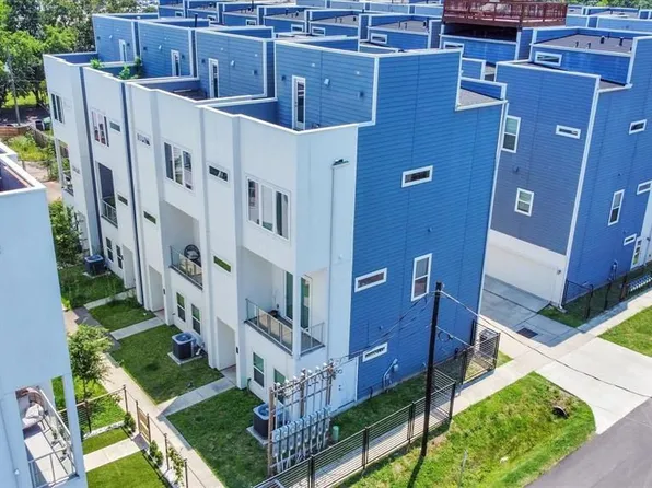 2114 Engelmohr St #A, Houston, TX 77054