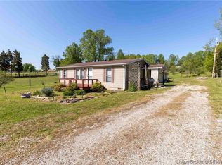 14041 S Alton Fredonia Rd, Leavenworth, IN 47137