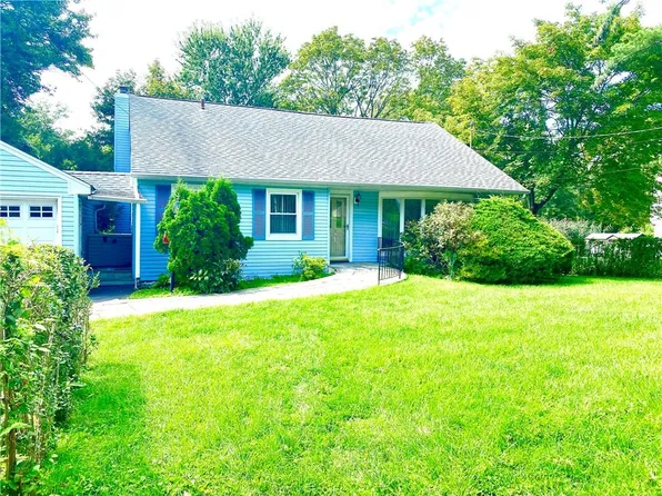 28 Donald Lane, Ossining, NY 10562