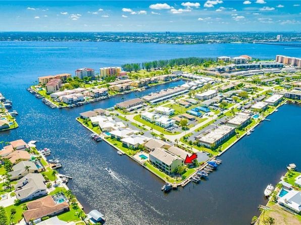 1903 SE 40th Ter #104, Cape Coral, FL 33904