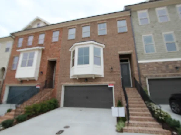 2154 W Village Ln, Smyrna, GA 30080