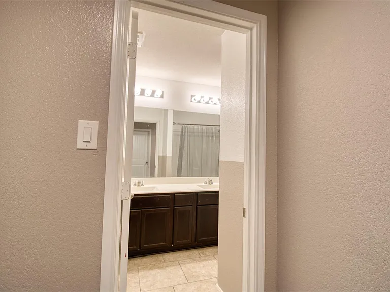 3042 Specklebelly Dr — Photo 13