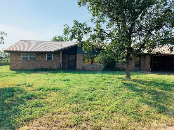 16064 N Sunflower Ave, Gardendale, TX 79758