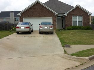 1904 Arbor Ln, Opelika, AL 36804