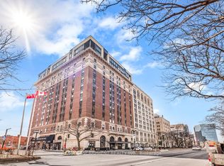 112 King St E #712, Hamilton, ON L8N 1V2