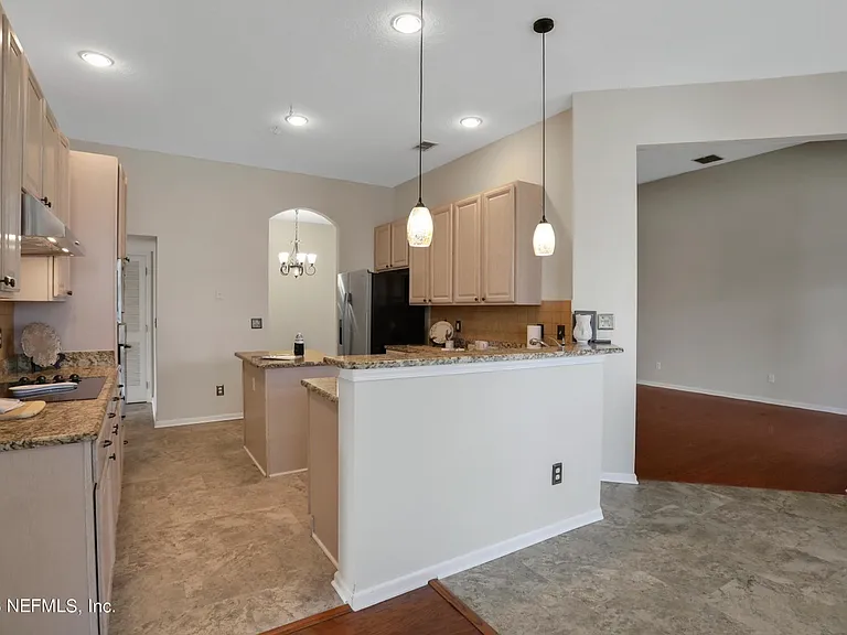 3845 Danforth Dr W — Photo 8