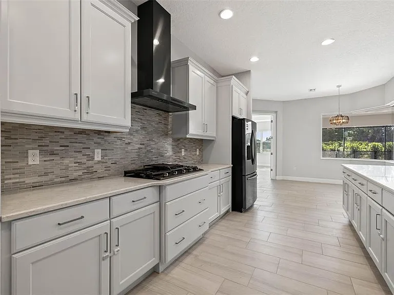 7135 Tamworth Pkwy — Photo 11