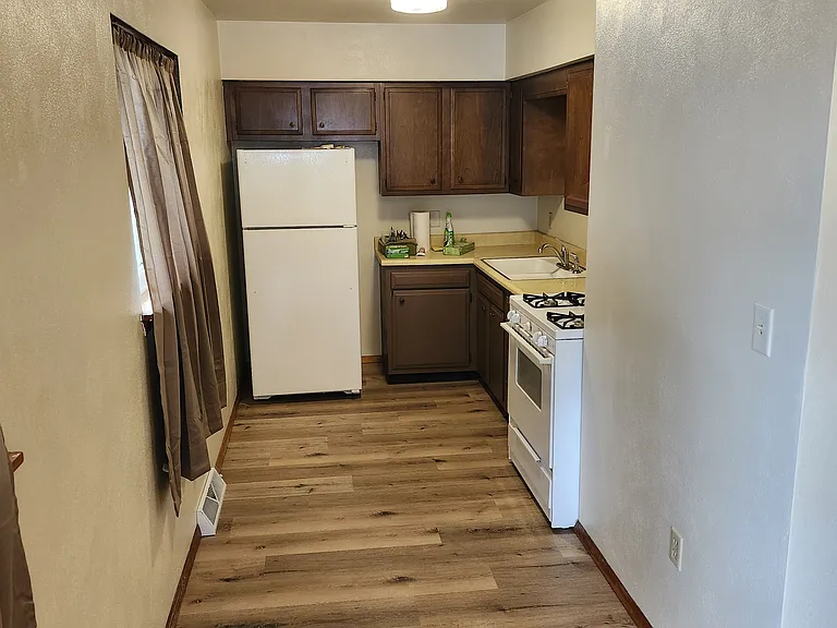 409 Illinois St #2 — Photo 2