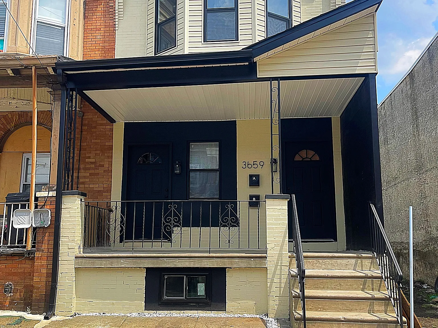 2 bed, 1100 sqft, $1,600 — Photo 2