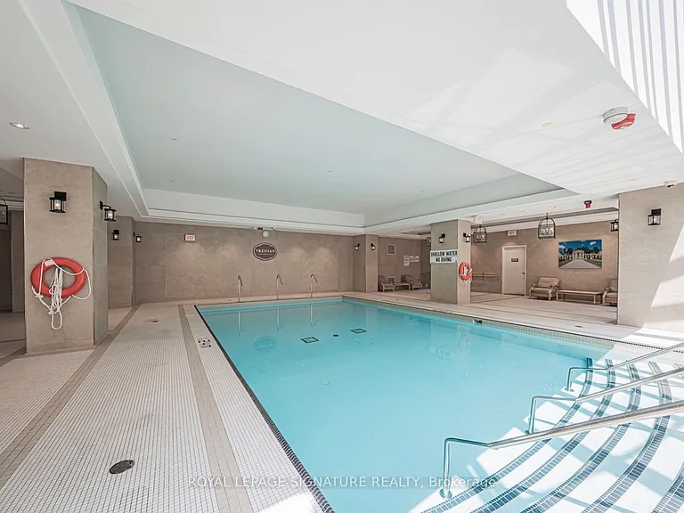 830 Lawrence Ave W #1017 — Photo 21