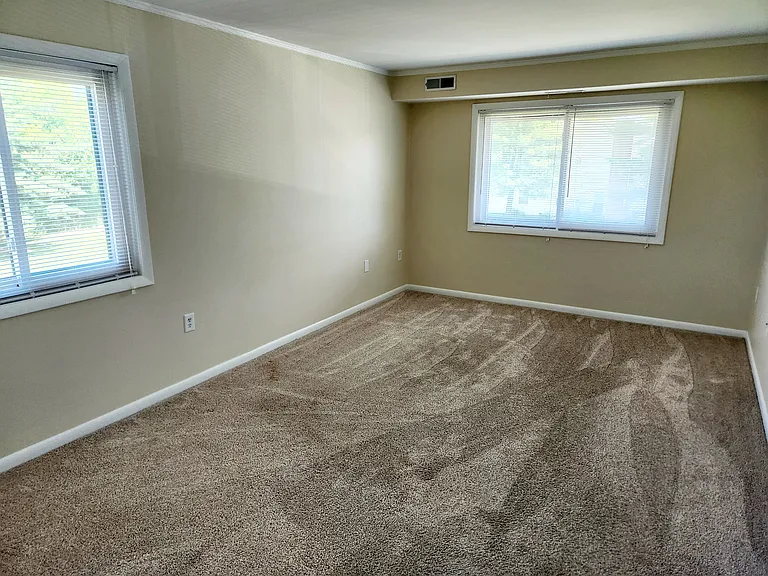 1635 Edgewood Pl #204 — Photo 20