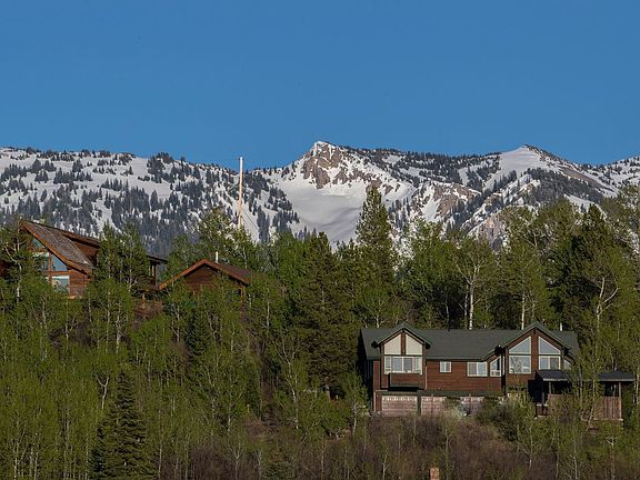 3rd image of 268 Aspen Ln #Id1247117p