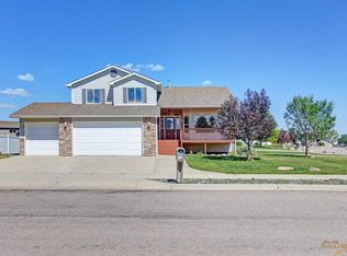 6544 Dunsmore Rd, Rapid City, SD 57702