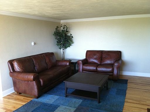 5th image of 1090 N Lafayette St APT 602