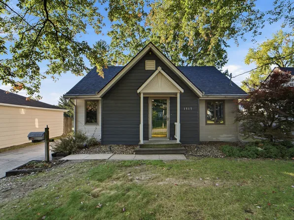 1517 Osceola Ave, Des Moines, IA 50316