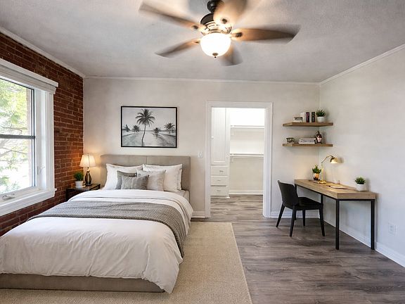 2nd image of 301 S Kenmore Ave APT 120