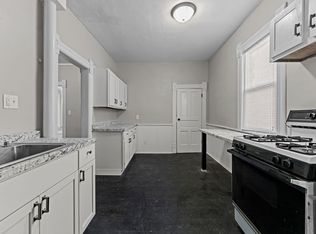 1018 Wright St, Oshkosh, WI 54901