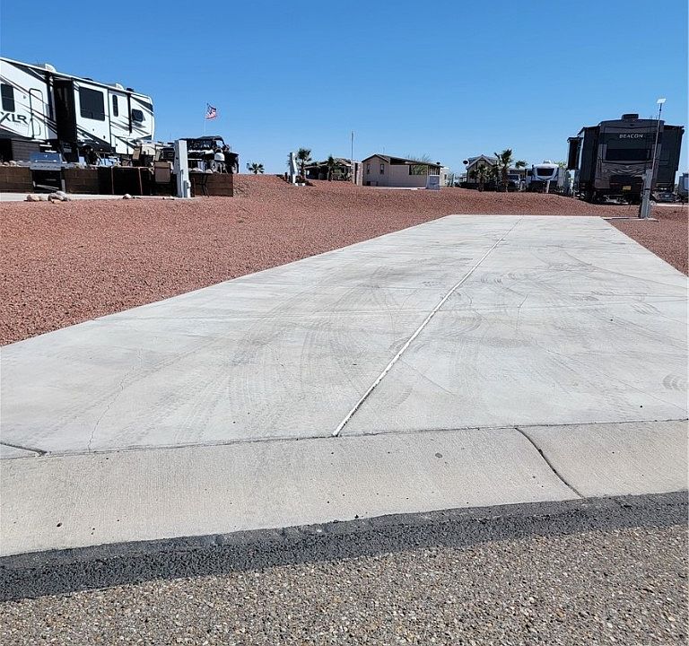 1st image of 2352 Alamogordo Lane