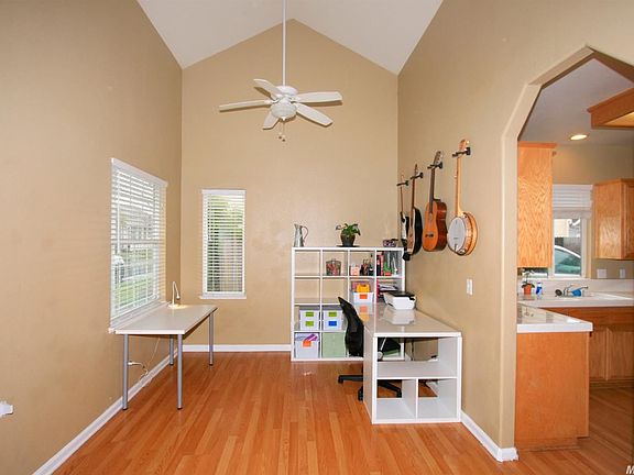 5th image of 4921 Cherryville Ln