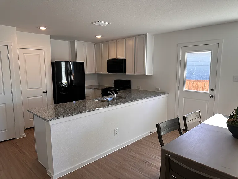 12020 Arabian Rd — Photo 4