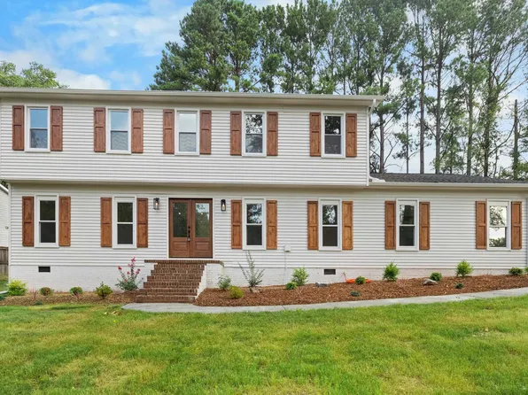 1 Brynhurst Cir, Greenville, SC 29615