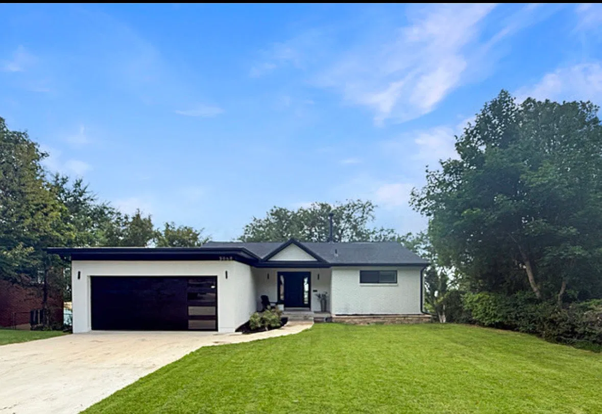 3 bed, 1232 sqft, $3,000 — Photo 1