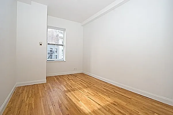 Rented by Citi Habitats | media 17