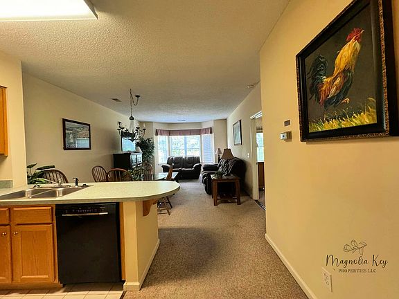 4th image of 4578 Girvan Dr Unit G