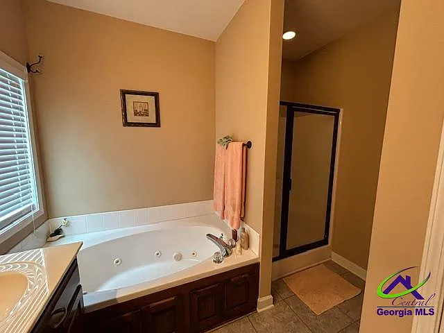 103 Winthrop Ct — Photo 24