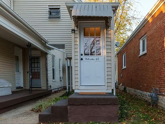 2nd image of 65 Vine St #3