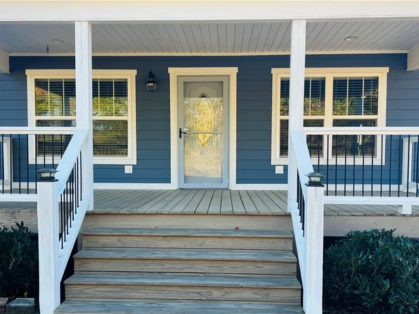 1122 Midway Rd, Pickens, SC 29671