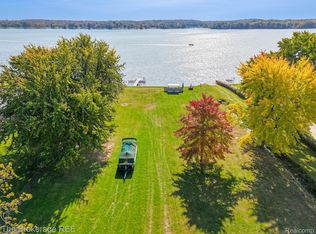 Vl Lake Crest Dr, Columbiaville, MI 48421