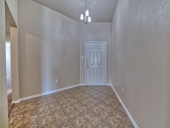 3rd image of 120 Red Cloud Dr