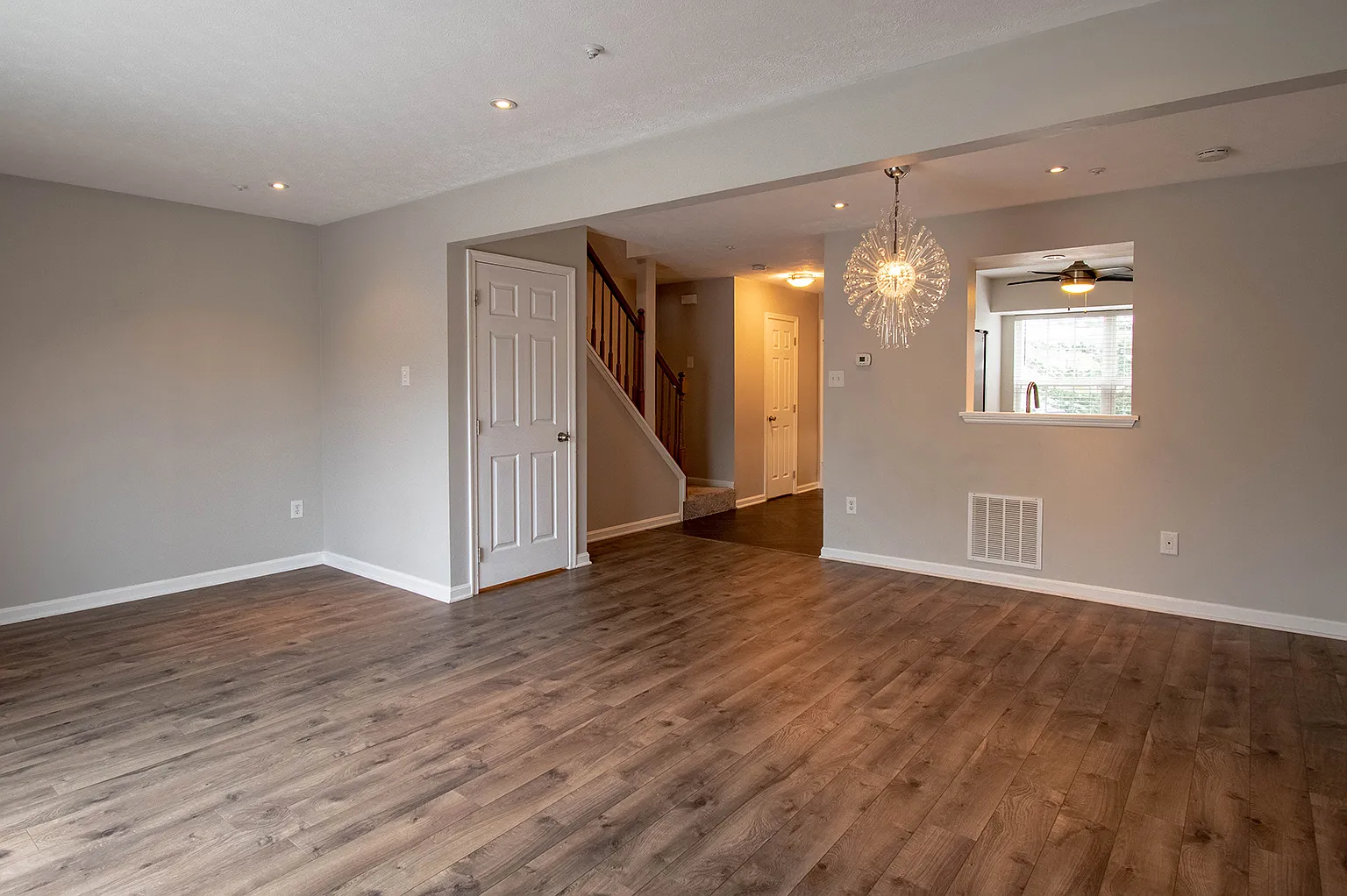 5620 Queen Anne Court - 1 — Photo 3