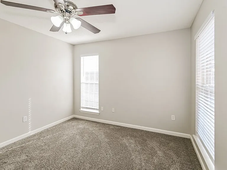 5678 Kuykendall Dr — Photo 15