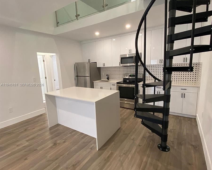 1st image of 7411 Carlyle Ave APT 2