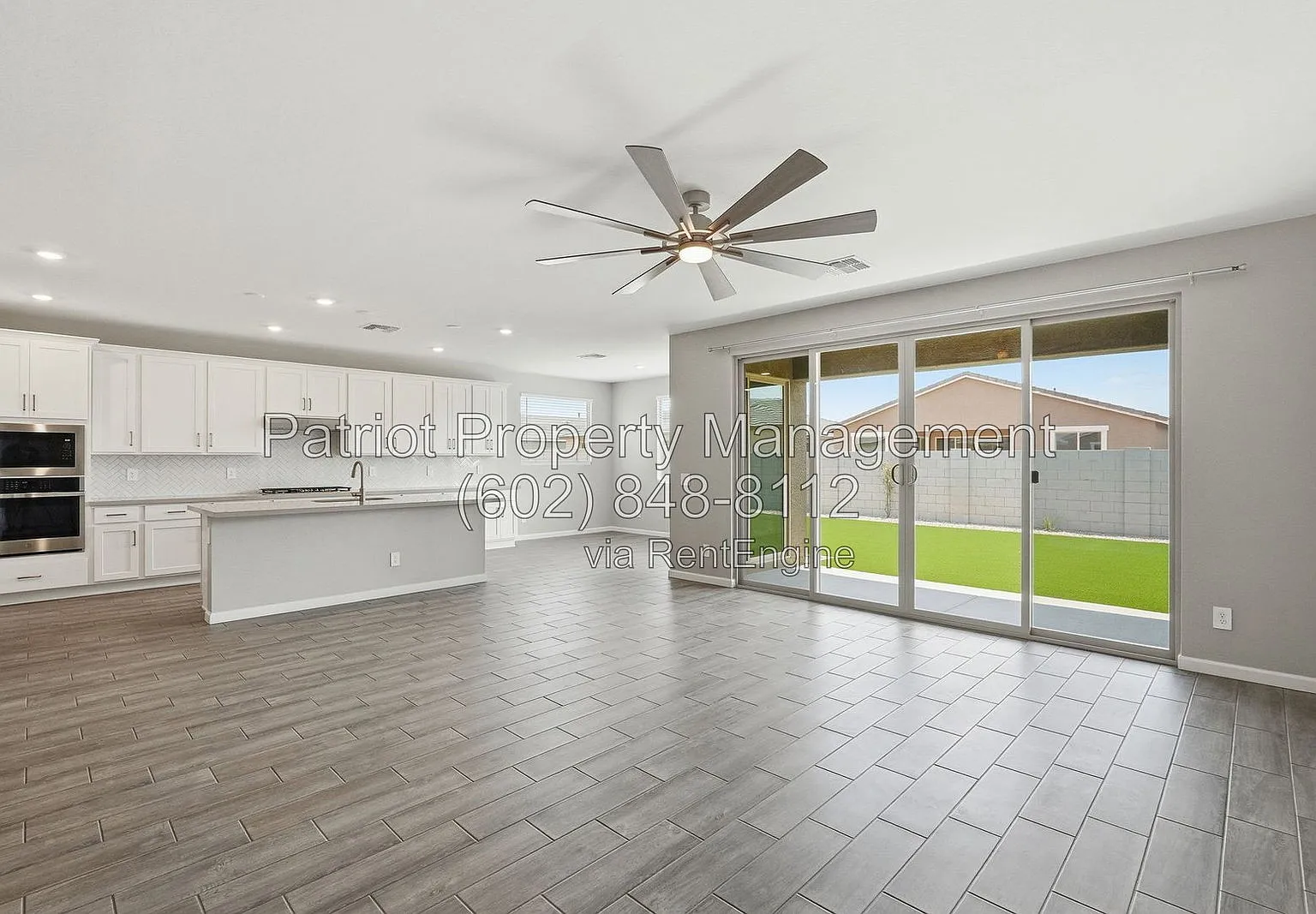 3 bed, 2.5 bath, 2507 sqft, $2,800 — Photo 3