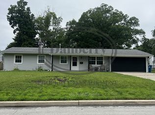 6051 Graystone Dr #1, Sylvania, OH 43560