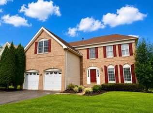 43520 Lucketts Bridge Cir, Ashburn, VA 20148