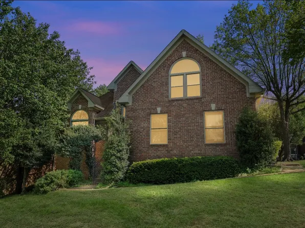 501 S Lakeridge Pl, Nashville, TN 37214