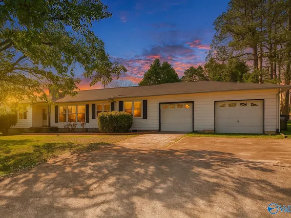 2501 Andrew Jackson Way NE, Huntsville, AL 35811