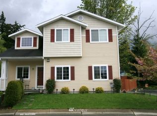 1203 142nd St SW #16, Lynnwood, WA