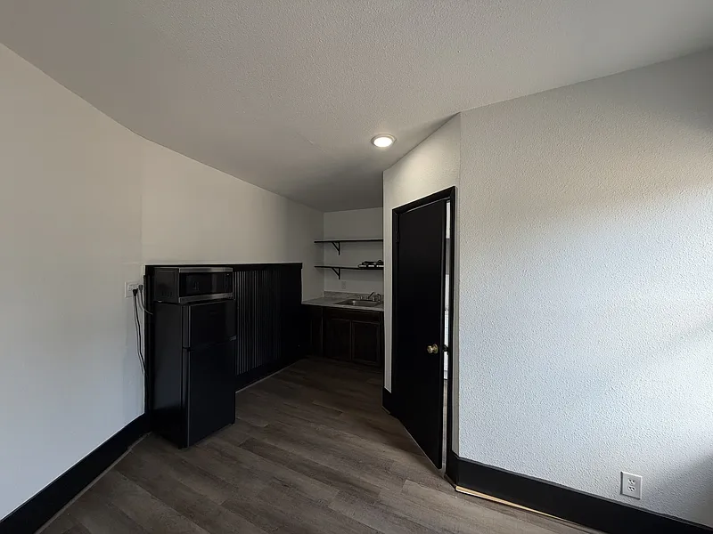 1 bed, 1.0 bath, 525 sqft, $700 — Photo 4