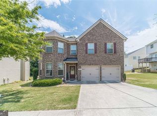 3903 Plymouth Rock Dr, Loganville, GA 30052